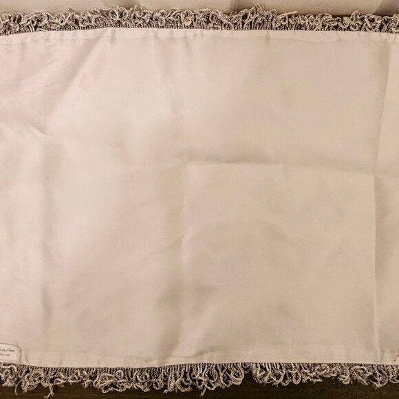 Artisan Silk Challah Cover for Sabbath - Picture 5 of 5